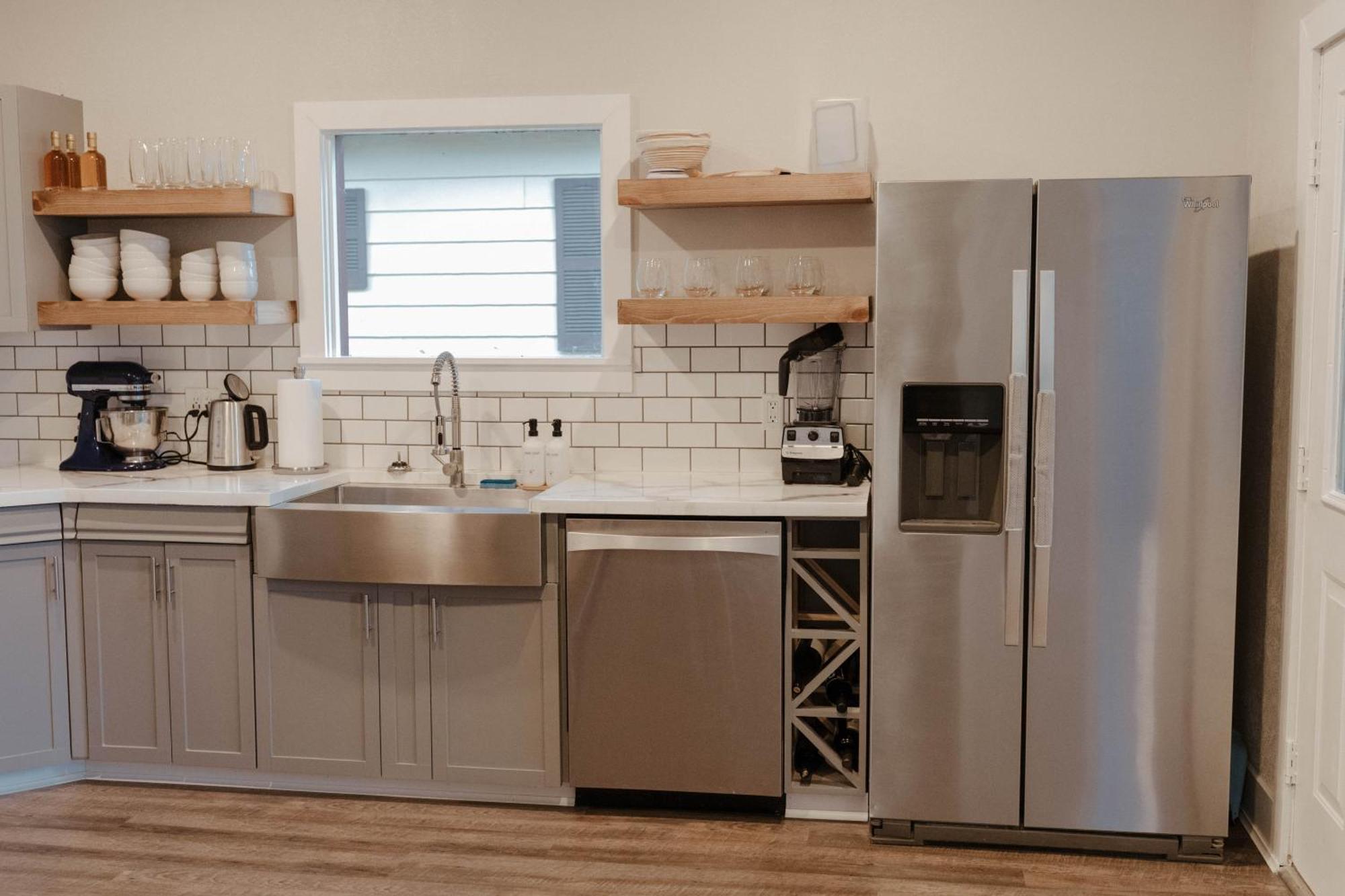 Central Tacoma Triplex Екстериор снимка