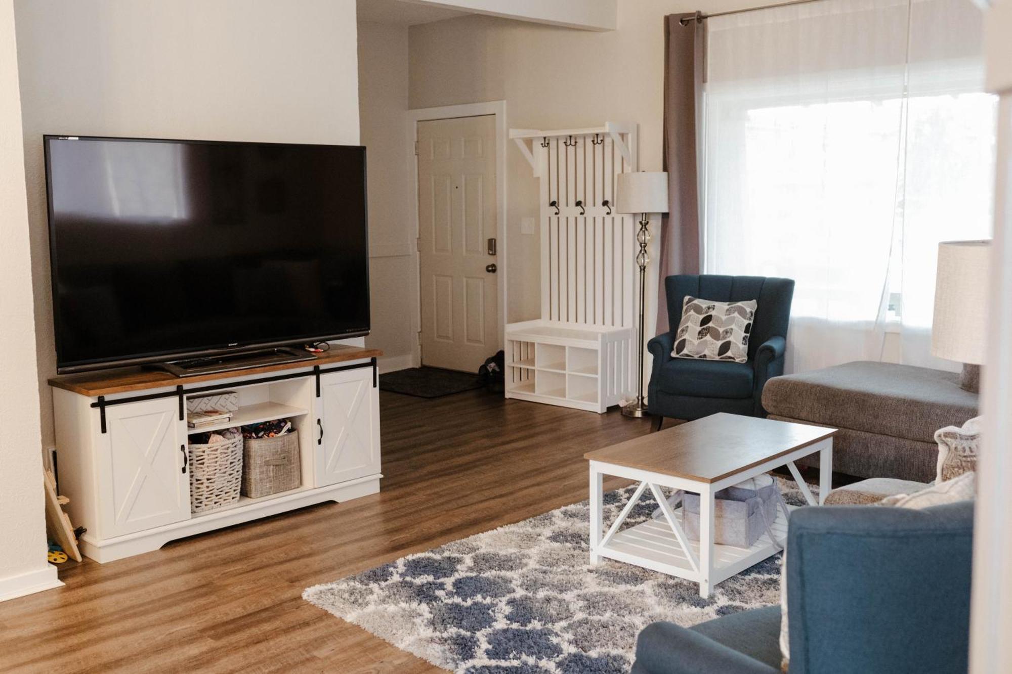 Central Tacoma Triplex Екстериор снимка