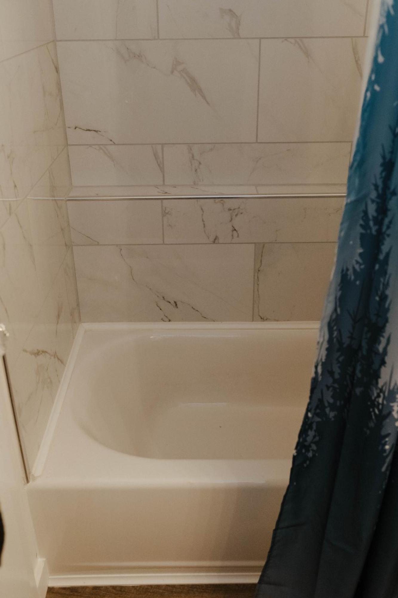 Central Tacoma Triplex Екстериор снимка