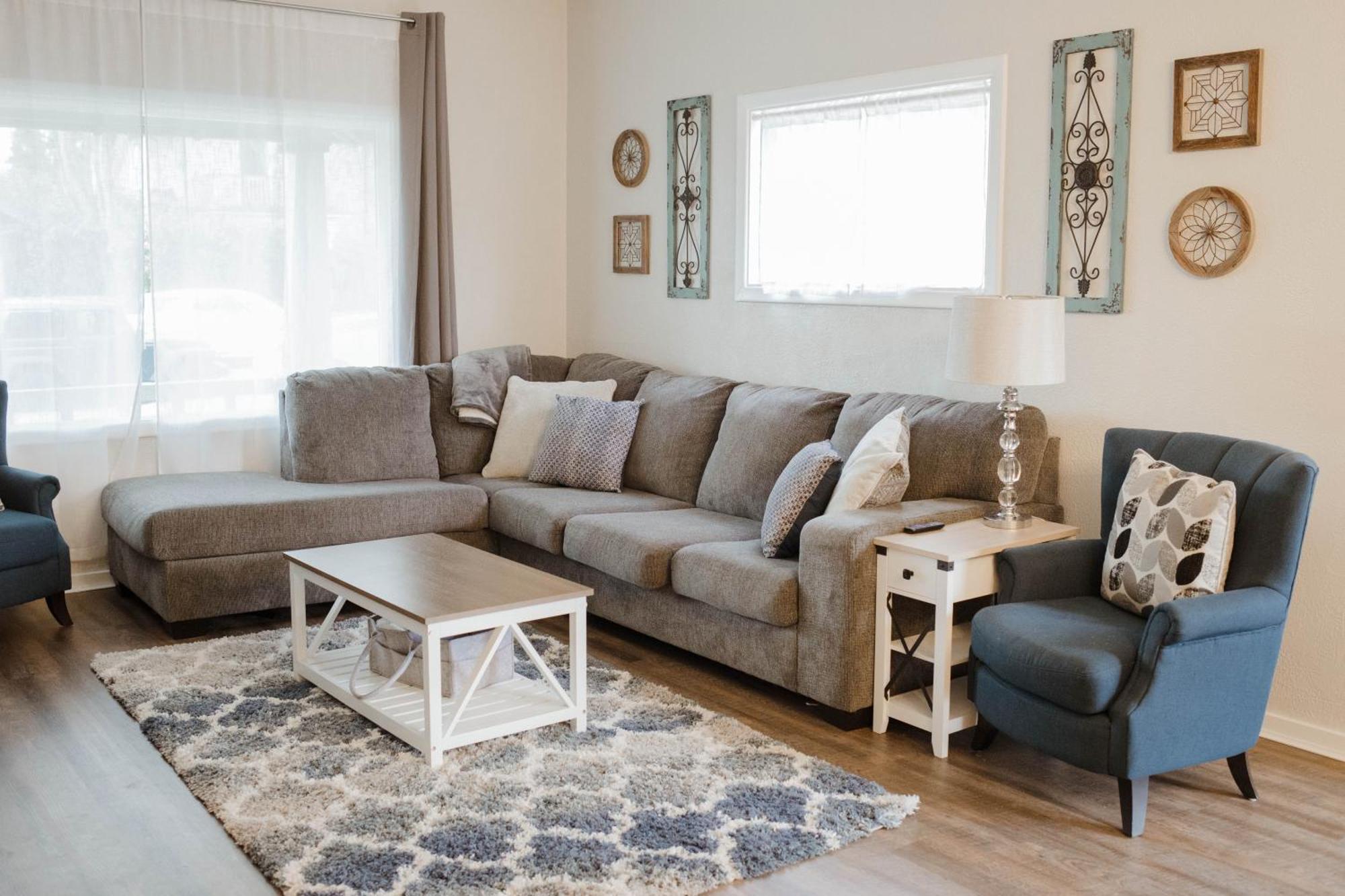 Central Tacoma Triplex Екстериор снимка